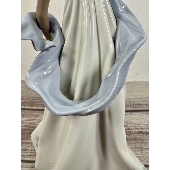 Lladro BLACK LEGACY Winds Of Romance #6783 Brisa Romántica MINT Love Woman - Picture 15 of 16